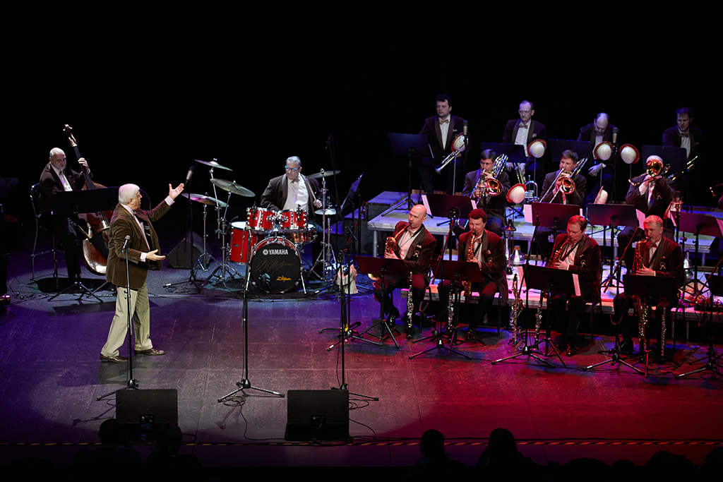 Программа оркестр. Женщина оркестр россия. Оркестра русских народных инструментов "перезвоны". Музыкальная лаборатория виртуозов москвы. Группа оркестр народных инструментов имени н.