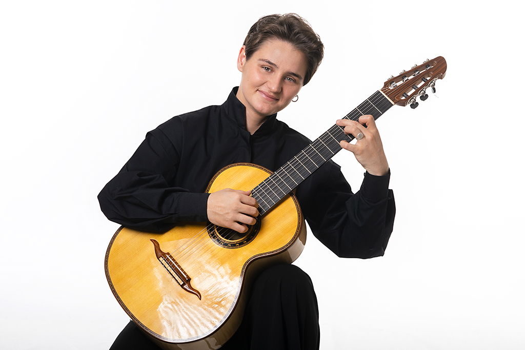 Гитара. Классическая, акустическая, семиструнная