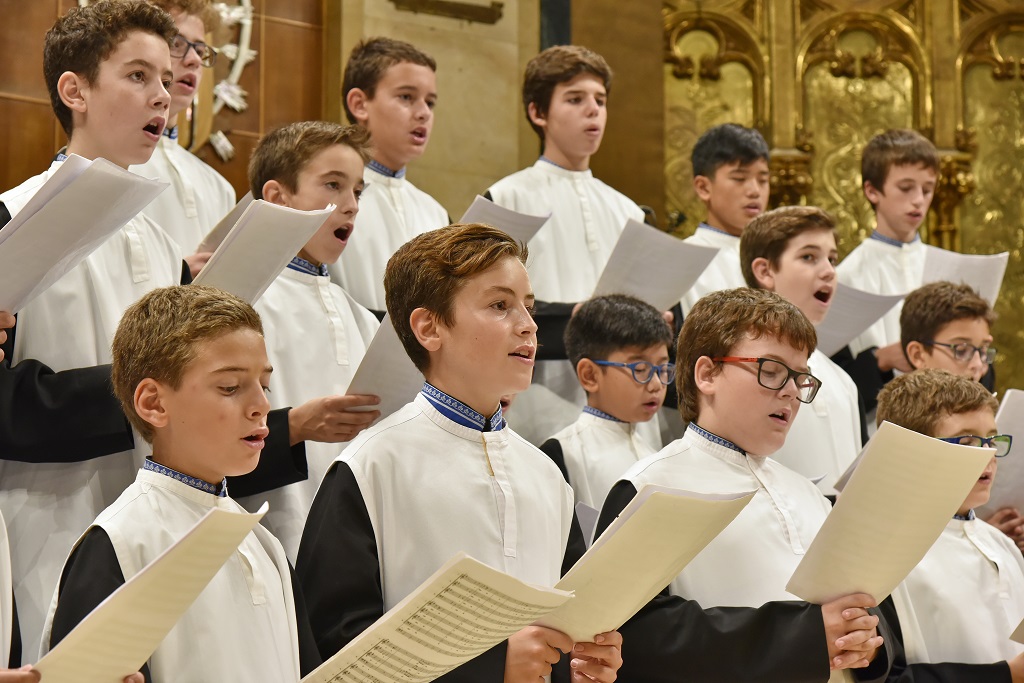 Хор мальчиков монастыря Монсеррат (Испания)